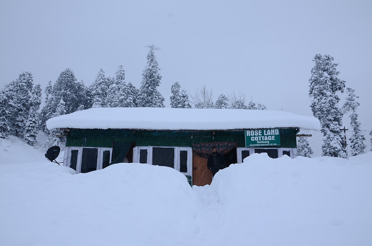 Gulmarg snow