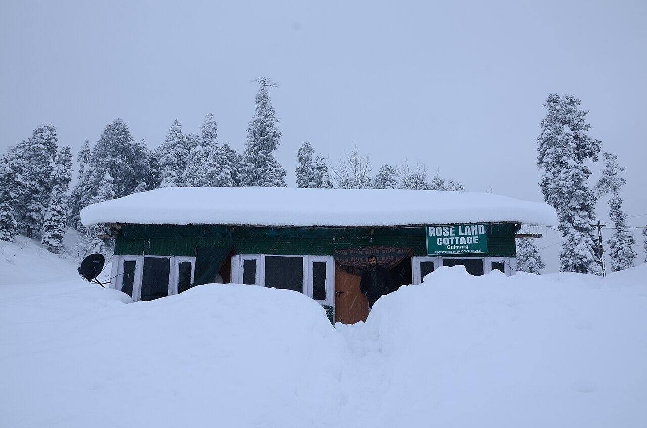 Gulmarg snow
